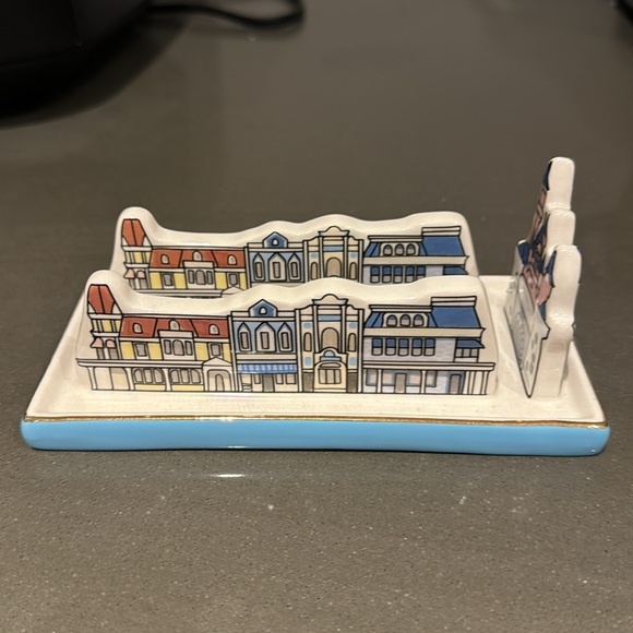 Disneyland ceramic Disney parks sleeping beauty castle trinket tray - Picture 6 of 8